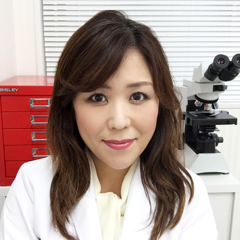 院長 岡本 玲子